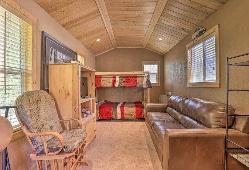 Fireplace, Deck & Mtn Views: Grand Lake Home!