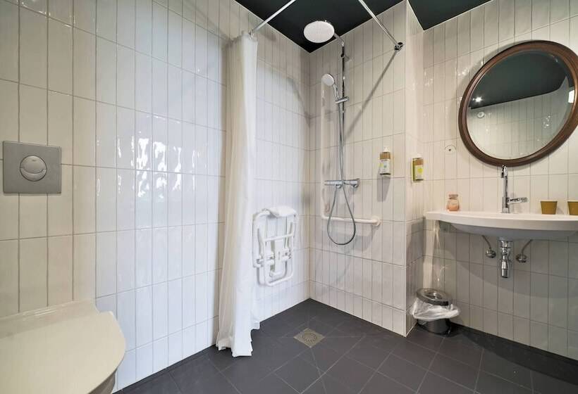 Greet Hotel Cernay Mulhouse