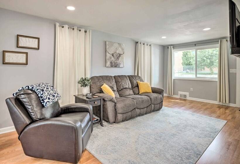 Historic Casper Retreat W/ Renovated Yard!