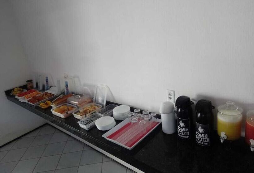 Отель Arco íris