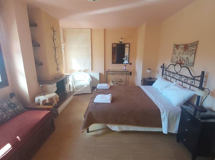 ホテル Arxontiko Vogiarou