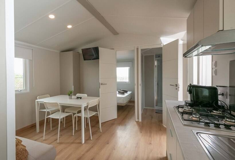 Отель Camping Tres Estrellas Mediterráneo