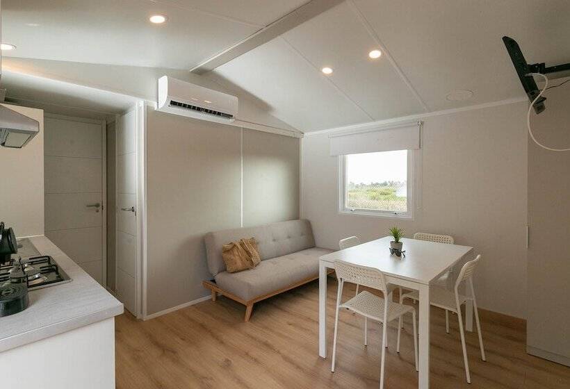 Отель Camping Tres Estrellas Mediterráneo