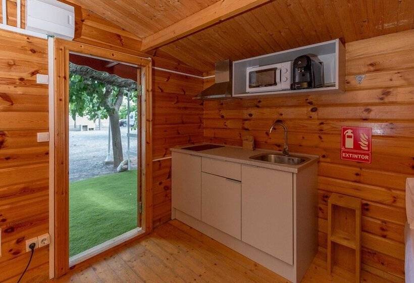 Отель Camping Tres Estrellas Mediterráneo