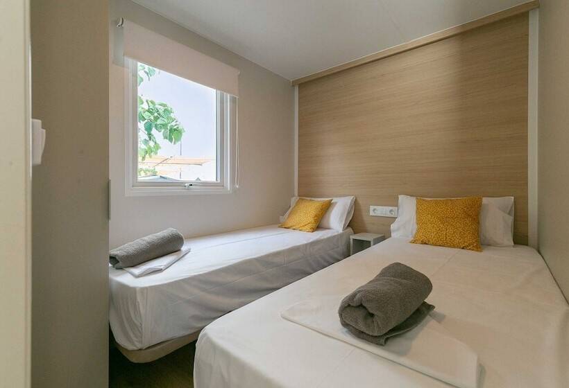 Отель Camping Tres Estrellas Mediterráneo