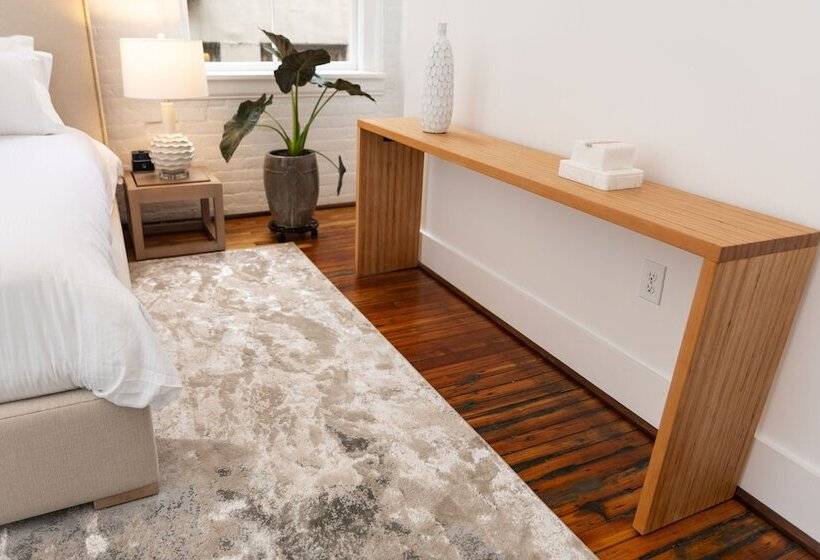 فندق Fire Station One Boutique