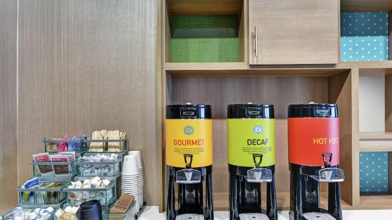 هتل Home2 Suites By Hilton Savannah I95 North