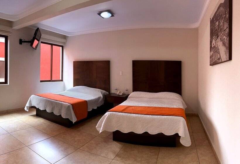 فندق Real Del Oro