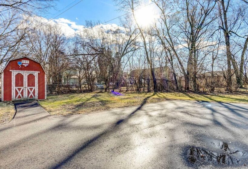 Idyllic Home Near Indianapolis Motor Speedway