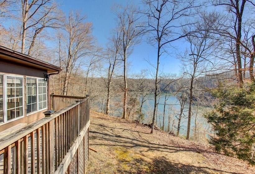 Lake Cumberland Cabin W/ Views & Fishing