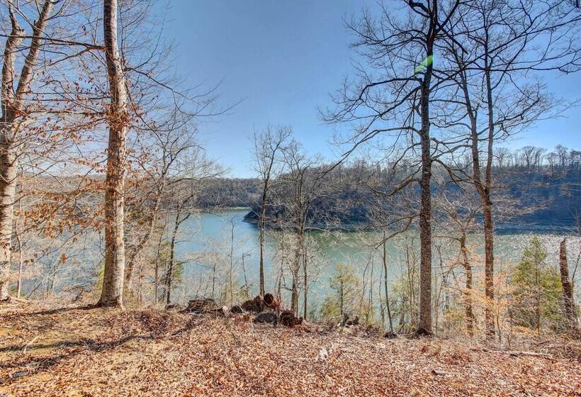 Lake Cumberland Cabin W/ Views & Fishing