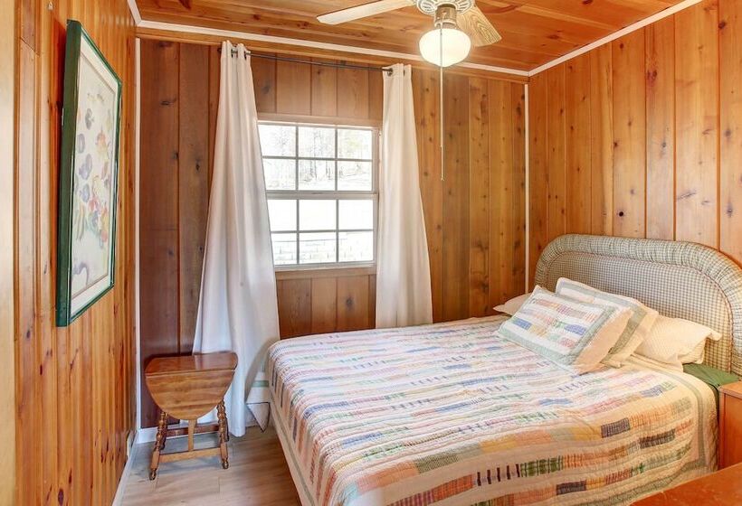 Lake Cumberland Cabin W/ Views & Fishing