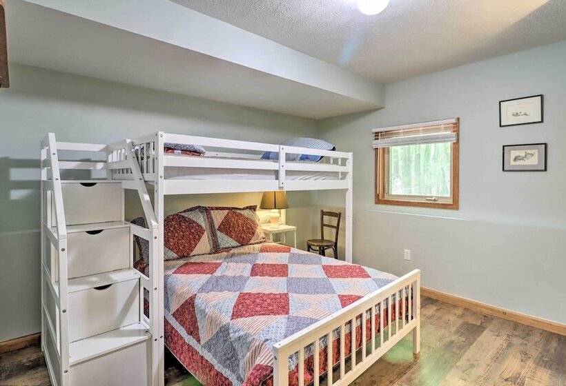 Deck, Hot Tub & Game Room: Lake Harmony Home