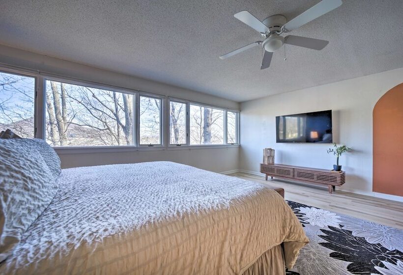 Lake Junaluska Home W/ Deck, Close To Trails!