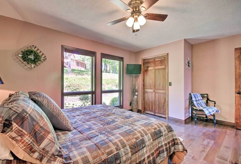 Lake Norfork Home W/waterview Patio + Balcony