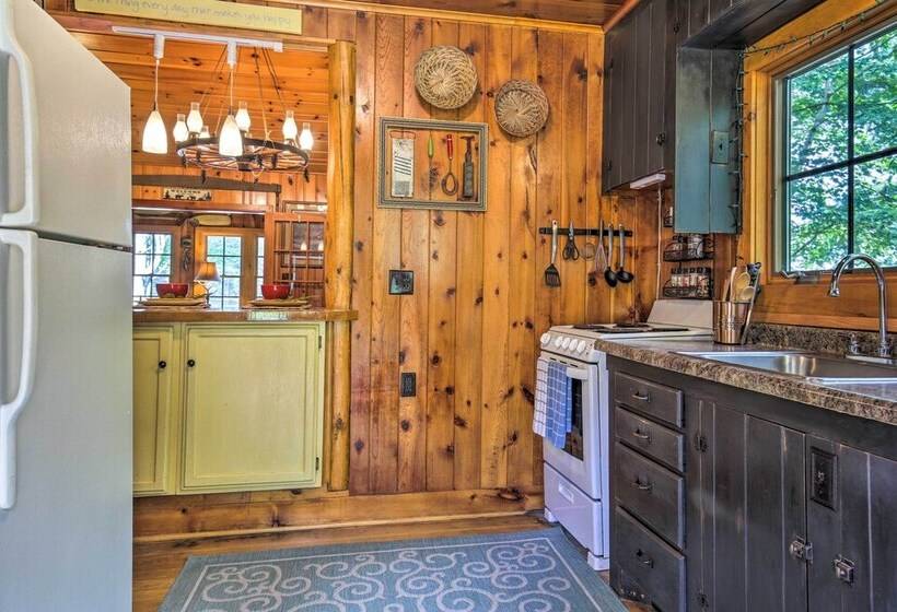 Lakefront Cabin W/ Private Dock & Fire Pit!