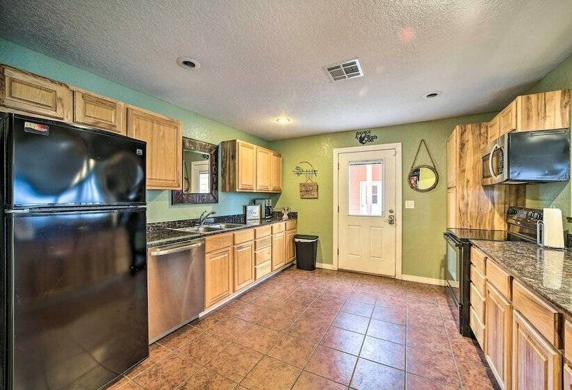 Lakefront Grove Retreat W/ Boat Dock & Lift!