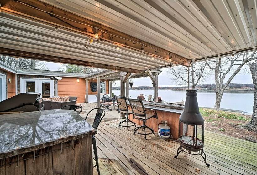 Lakefront Grove Retreat W/ Boat Dock & Lift!