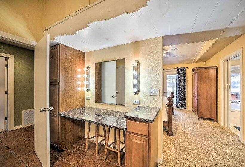 Lakefront Grove Retreat W/ Boat Dock & Lift!