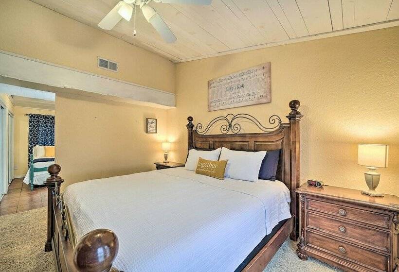 Lakefront Grove Retreat W/ Boat Dock & Lift!