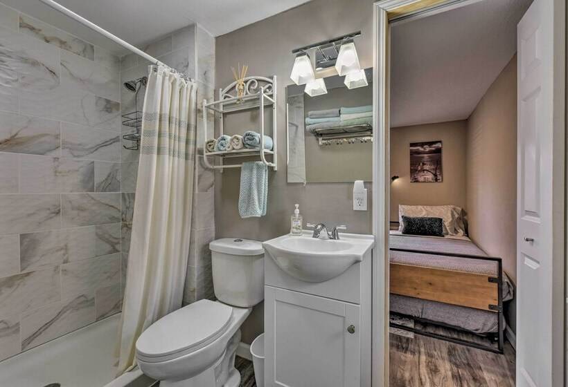 Lakeland Cottage   1/2 Mile To St Croix River