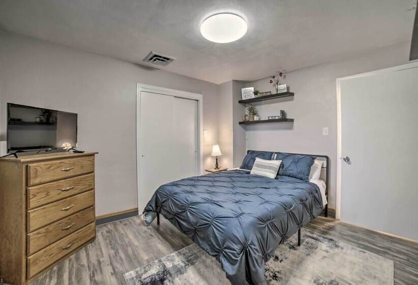 Near Mines & Meadows: Spacious Home W/ Game Room