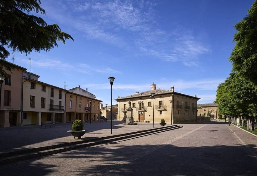 Los Apartamentos Del Palacio