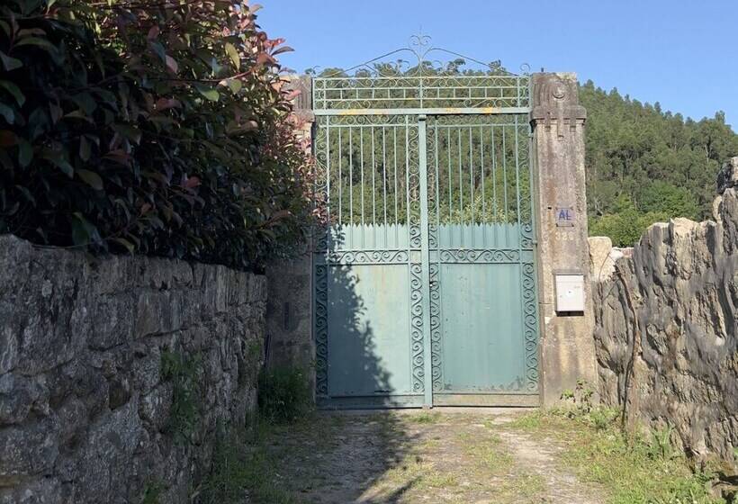 Lovely 6 Bed Cottage In Barcelos   Vila Cova