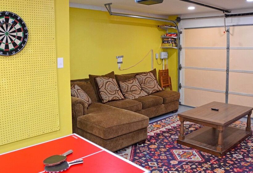 Granbury Cottage, Steps To Lake & Dock!