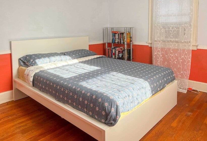 Lovely Home Near Fdu & Holy Name Hospital!