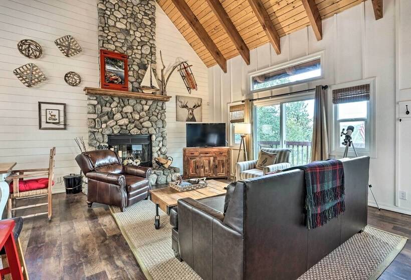 Lovely Lake Arrowhead Cabin W/ Furnished Deck