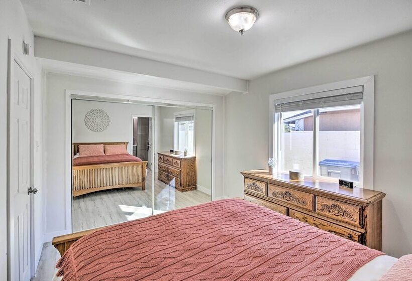 Norwalk Retreat W/ Pool ~ 11 Mi To Disneyland Park