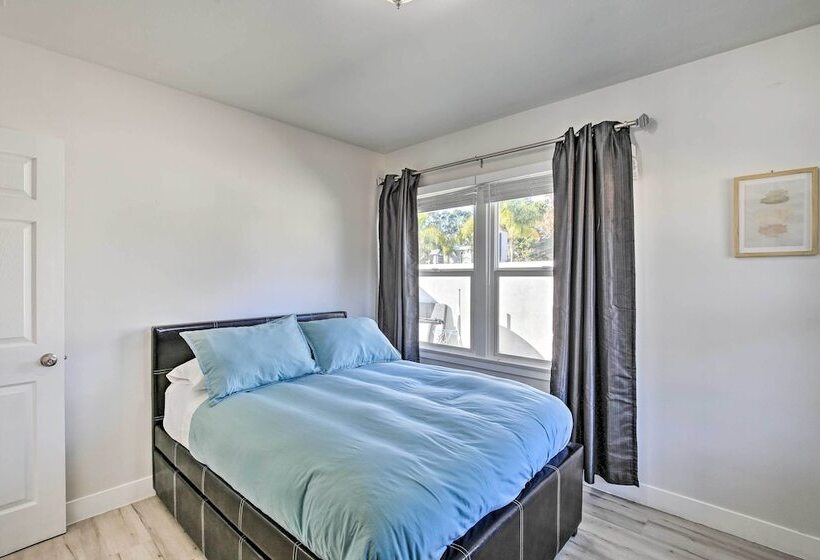 Norwalk Retreat W/ Pool ~ 11 Mi To Disneyland Park