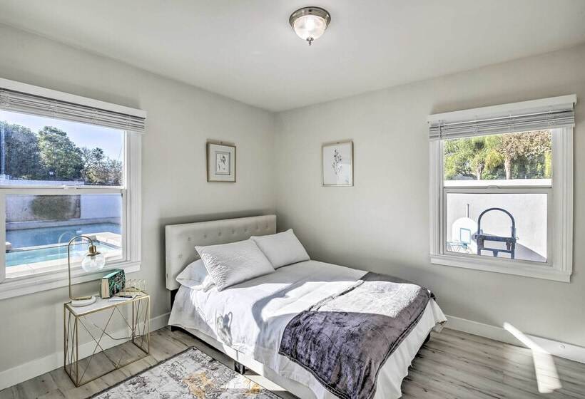 Norwalk Retreat W/ Pool ~ 11 Mi To Disneyland Park