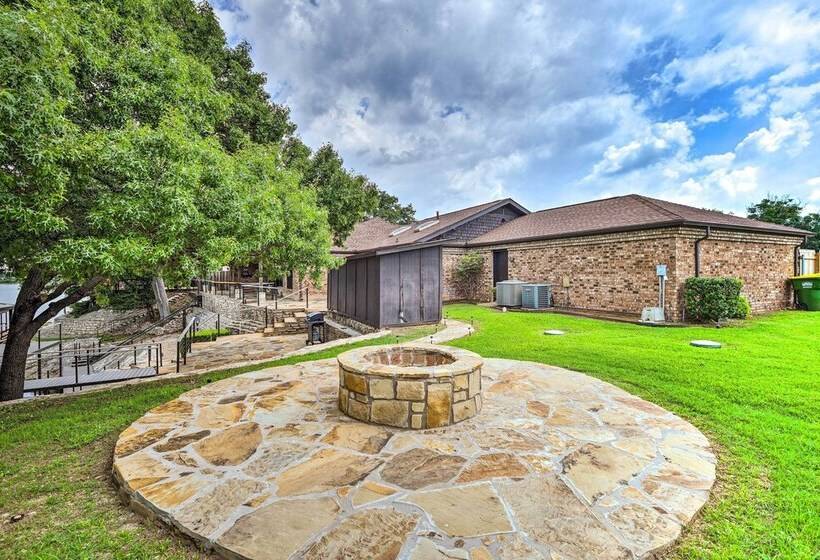 Luxury Granbury Home W/ Private Boat Dock!