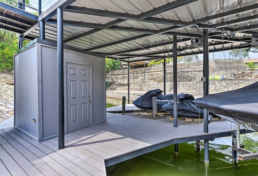 Luxury Granbury Home W/ Private Boat Dock!