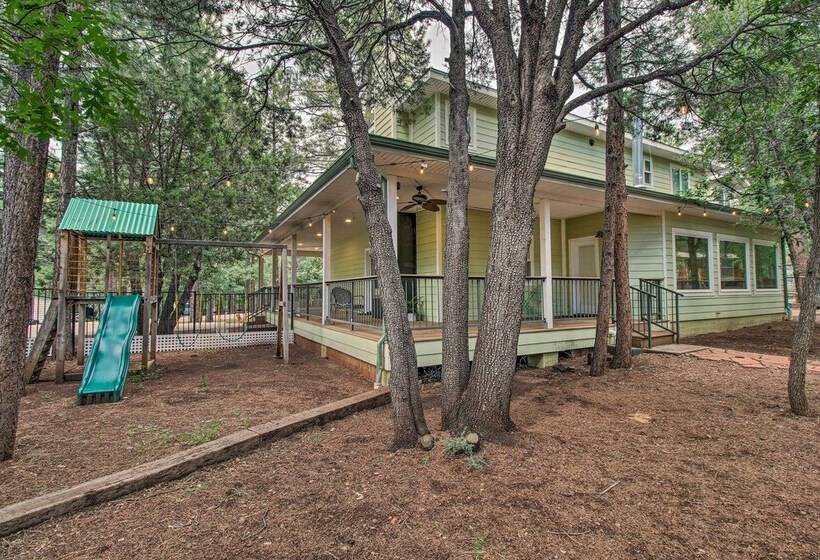2 Mi To Lake: Marvelous Pinetop Home W/ Fireplaces