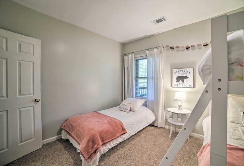 Massanutten Family Retreat: Ski, Golf, & Hike!