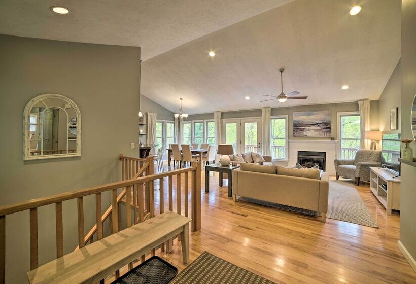 Massanutten Family Retreat: Ski, Golf, & Hike!