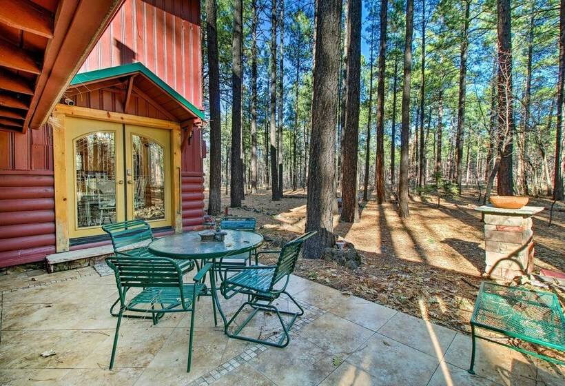 Furnished Patio & Fire Pit: Pinetop Cabin!