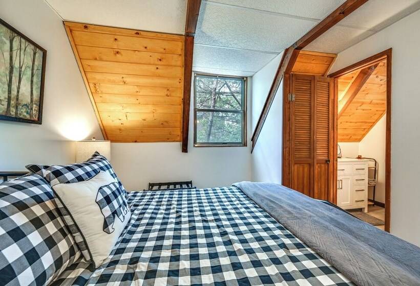 Munds Park A Frame Cabin W/ Deck & Grill