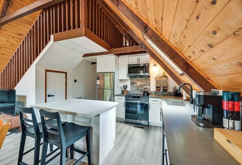 Munds Park A Frame Cabin W/ Deck & Grill