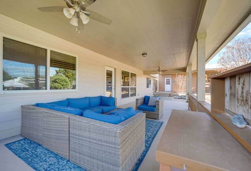 New Braunfels Home W/ Pool 2 Mi To Guadalupe River