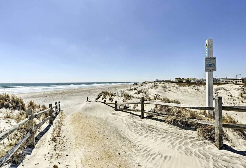 North Wildwood Vacation Rental: 4 Blocks To Beach