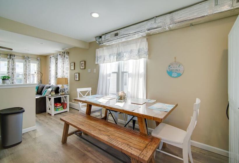 North Wildwood Vacation Rental: 4 Blocks To Beach
