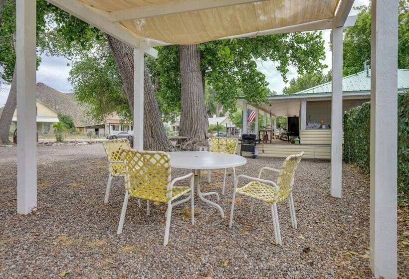 Outdoorsy Caliente Retreat W/ Screened Porch