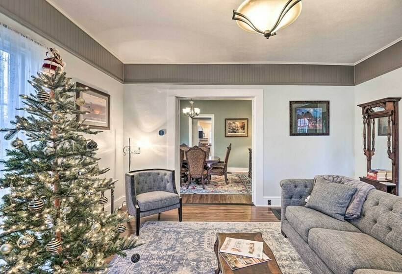 Victorian Home In Penn Yan ~ 1 Mi To Keuka Lake!