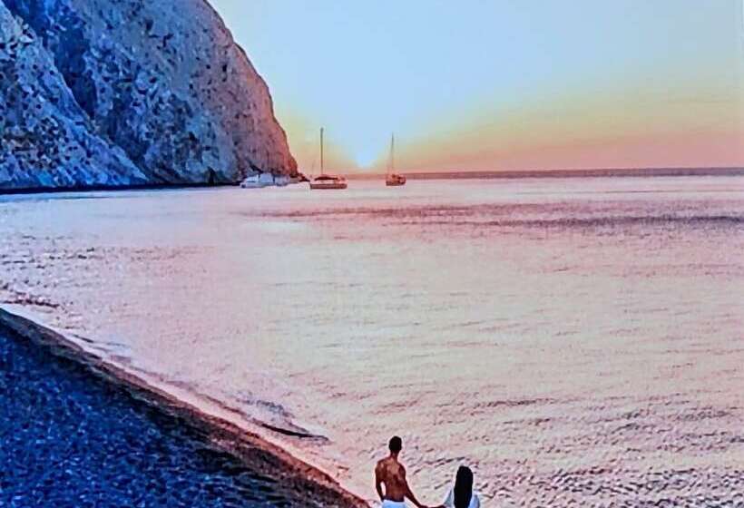 Пансион Cycladic Pleasure Houses By The Sea