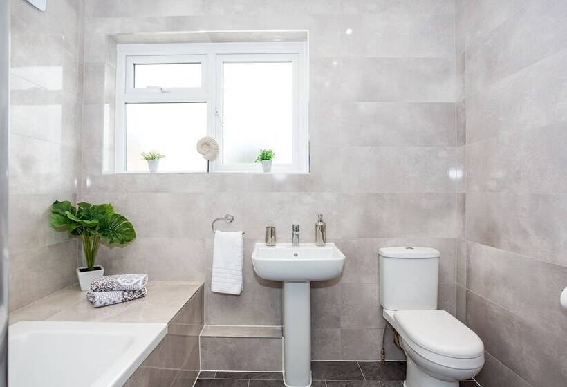 بنسيون The Carlton By Sorted Stay