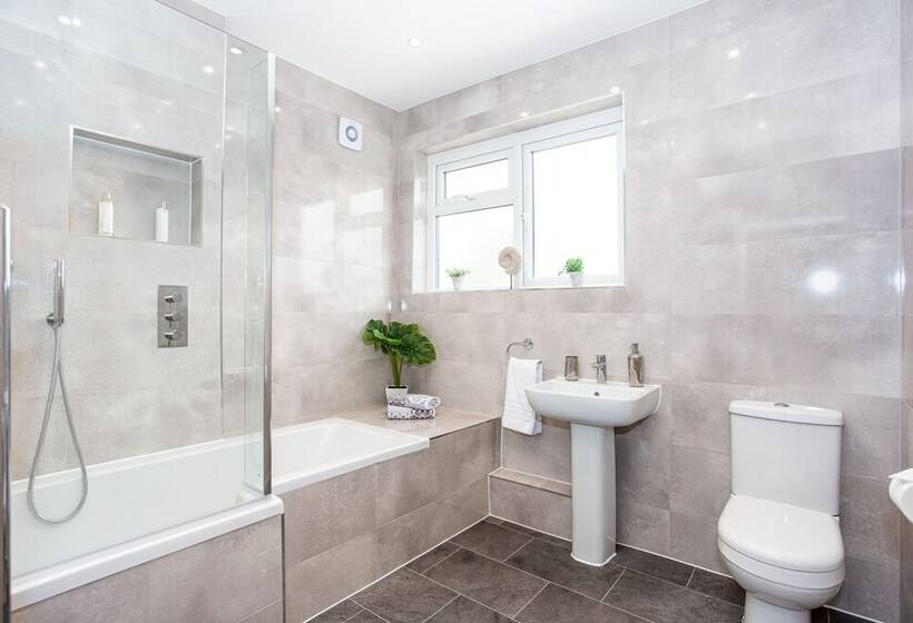 بنسيون The Carlton By Sorted Stay